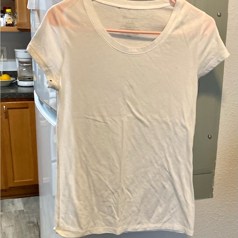 White t shirt